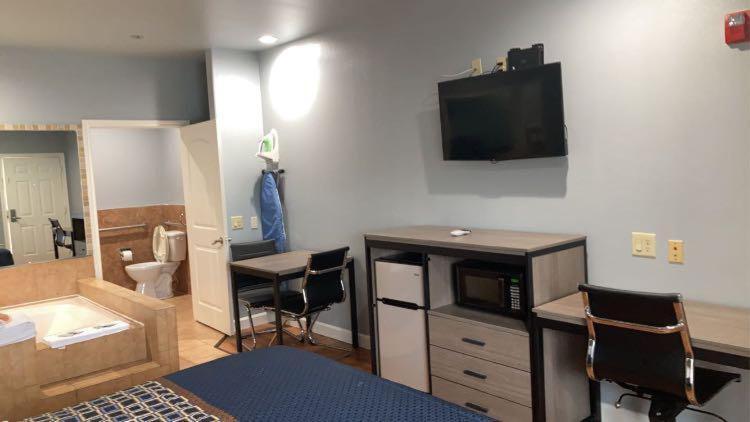 Palace Inn - Baytown I-10 エクステリア 写真