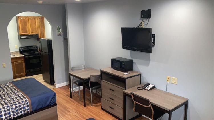 Palace Inn - Baytown I-10 エクステリア 写真